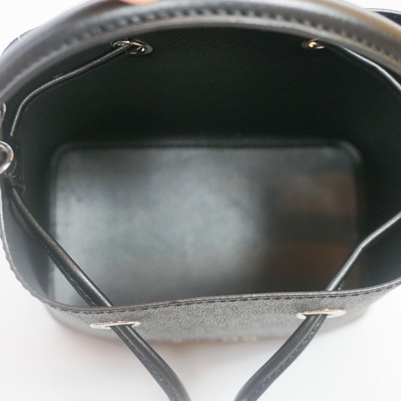 Michael Kors Suri MINI Bucket Crossbody Bag MK Black - Picture 8 of 13